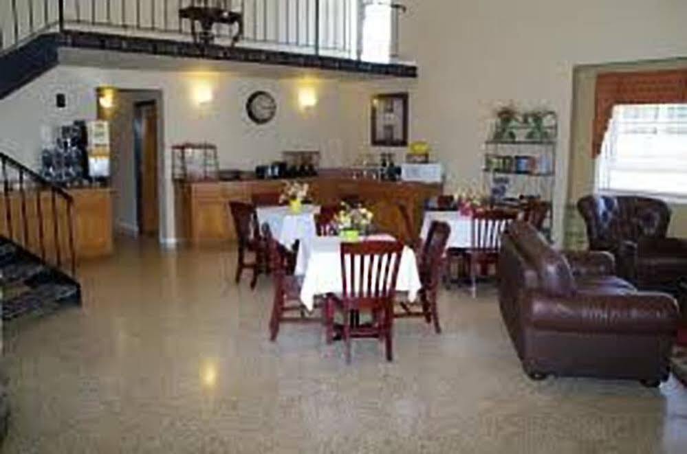 Oyo Hotel Lebanon Mo I-44 Ресторан фото